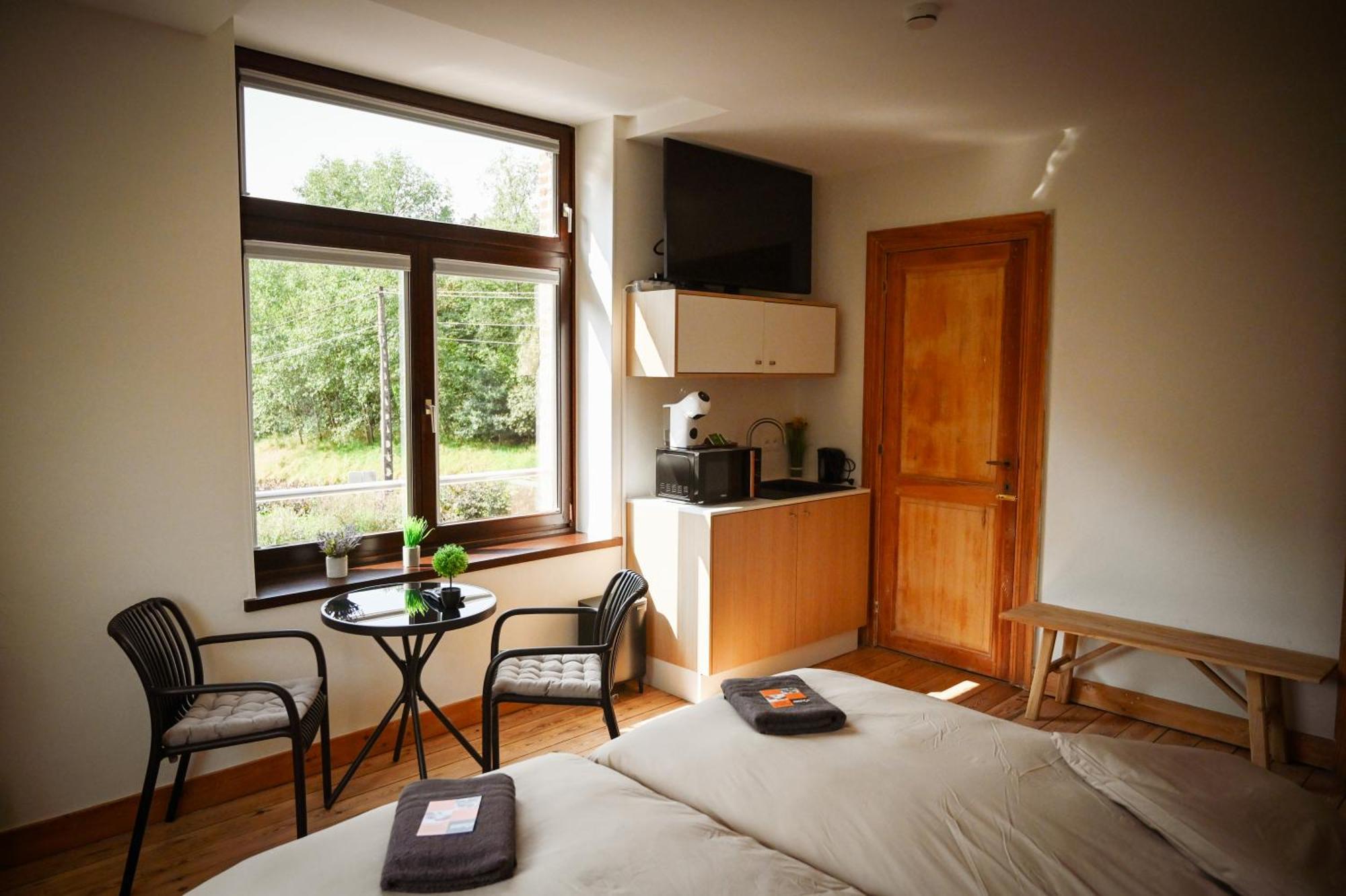 Ferienwohnung Open Source A L'Entree Du Circuit! Stavelot Exterior foto