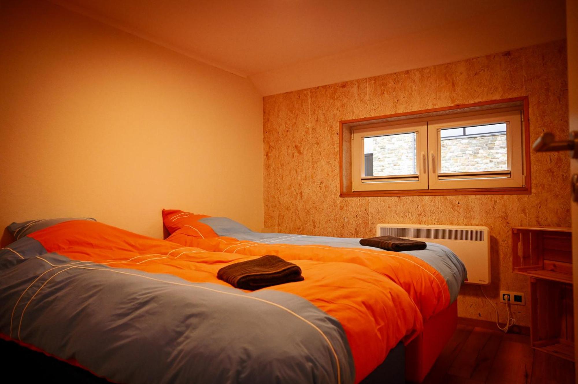 Ferienwohnung Open Source A L'Entree Du Circuit! Stavelot Zimmer foto